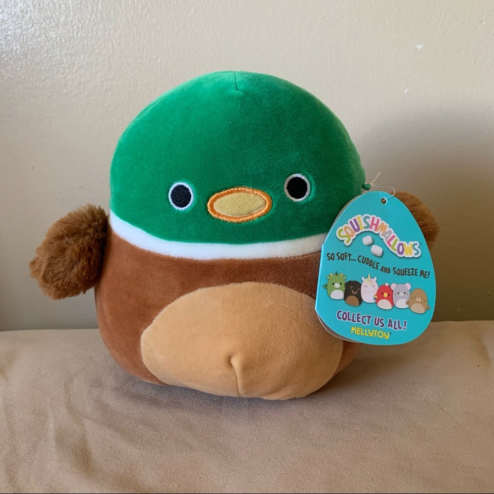 7” Avery Squishmallow